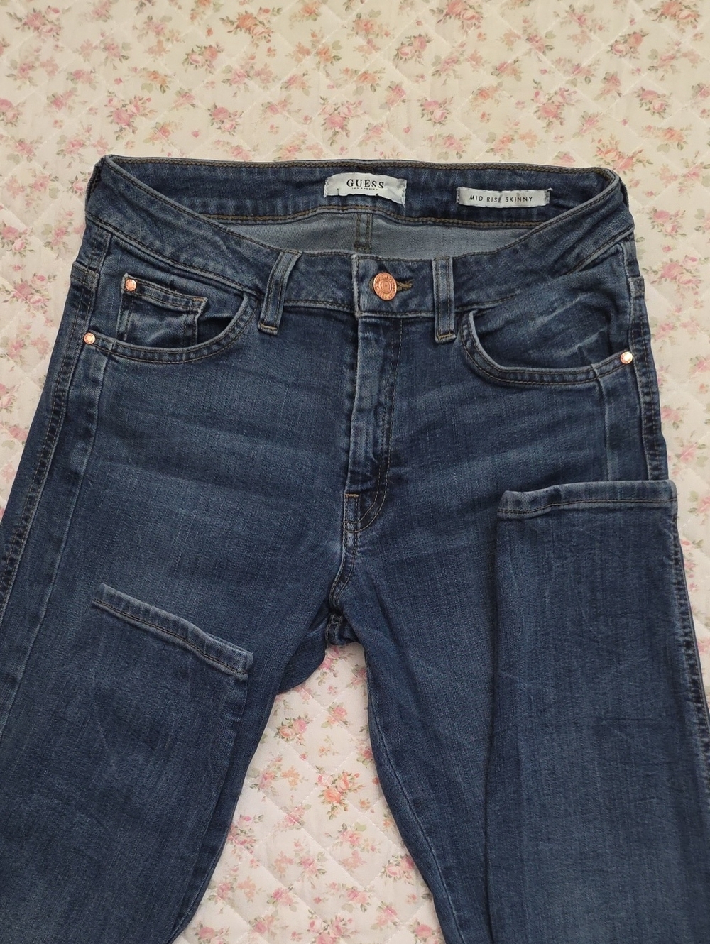 GUESS Dark Indigo Skinny Jeans - Mid Rise